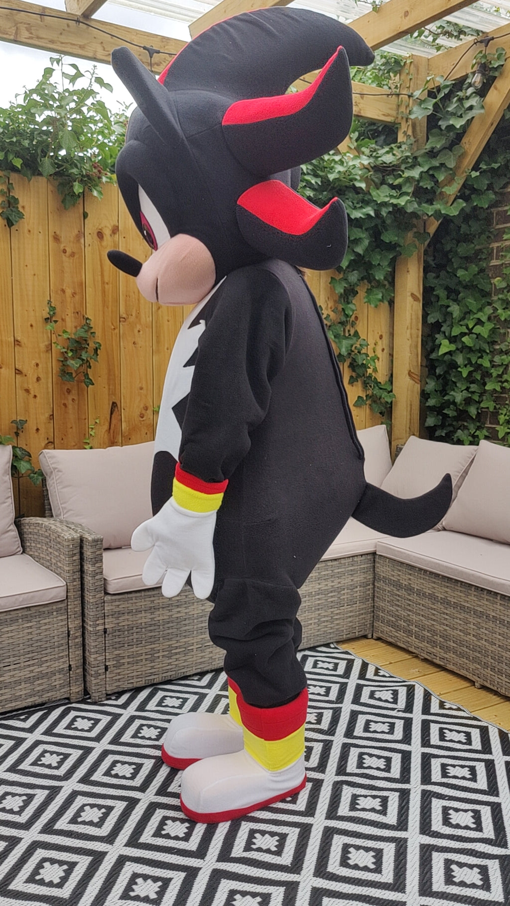 Shadow (Sonic The Hedgehog) Lookalike Mascot Costume - Premium Quality - UK seller